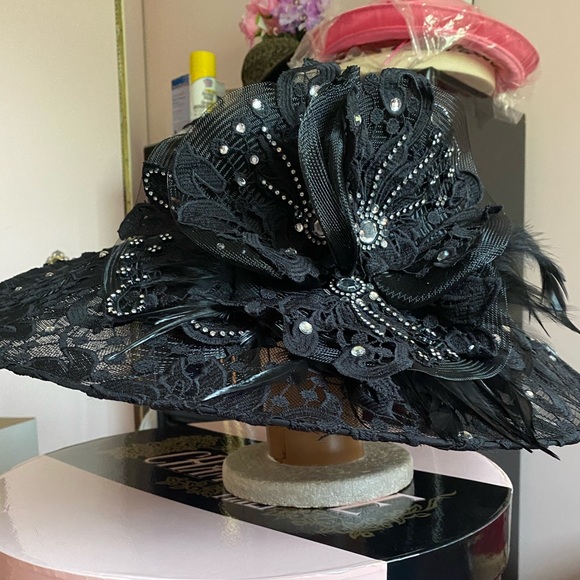 Church Hat - Black - Picture 7 of 8